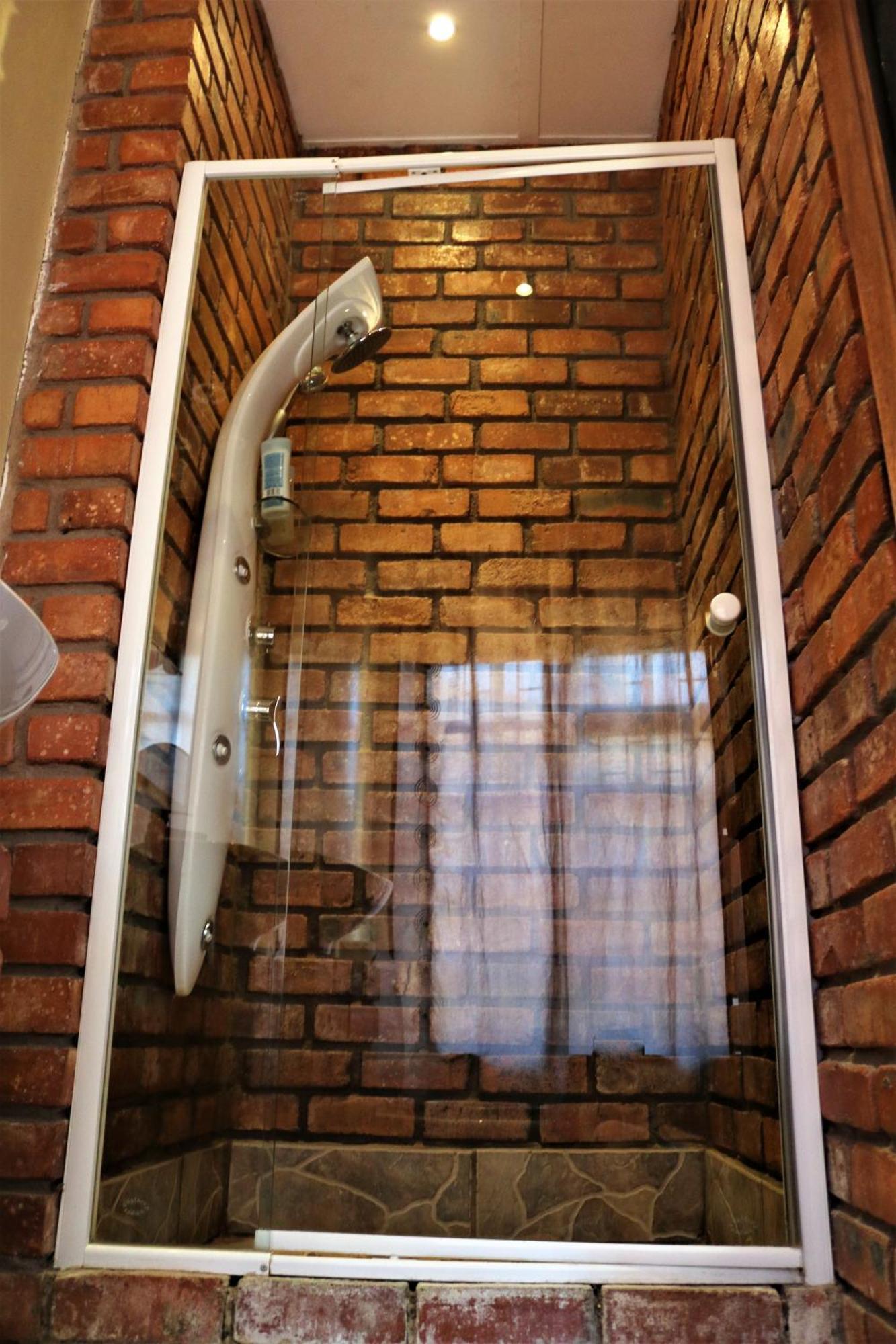 Moonriver Guesthouse Ъпингтън Екстериор снимка